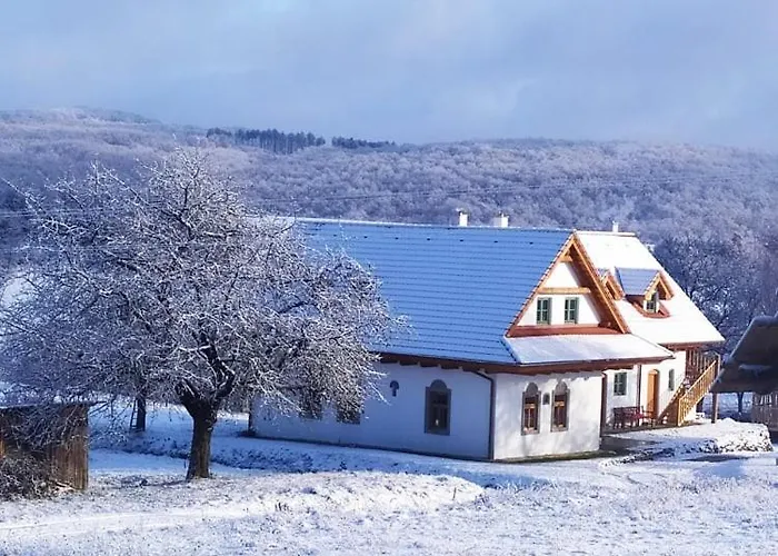 Vidiecky Dom Na Jablonci